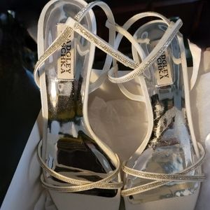 Women dress designer shoes